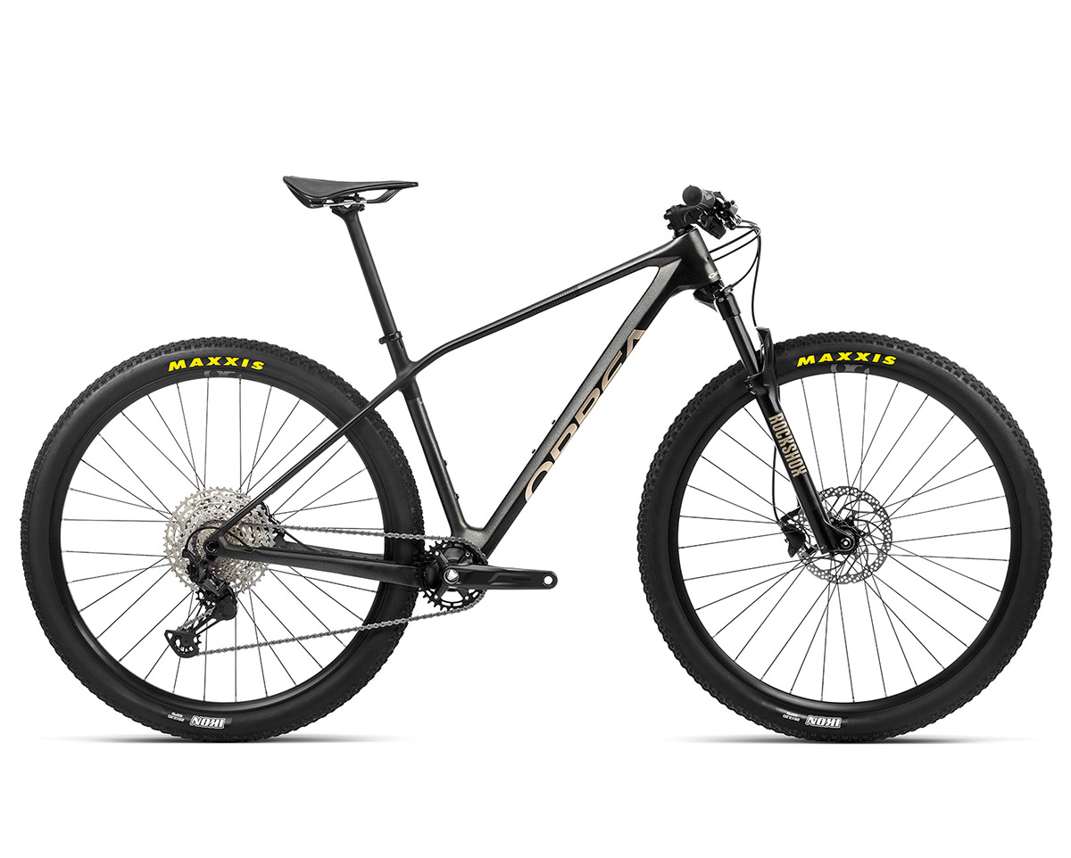 VTT semi rigide Unisexe ALMA M50 Noir/Noir
